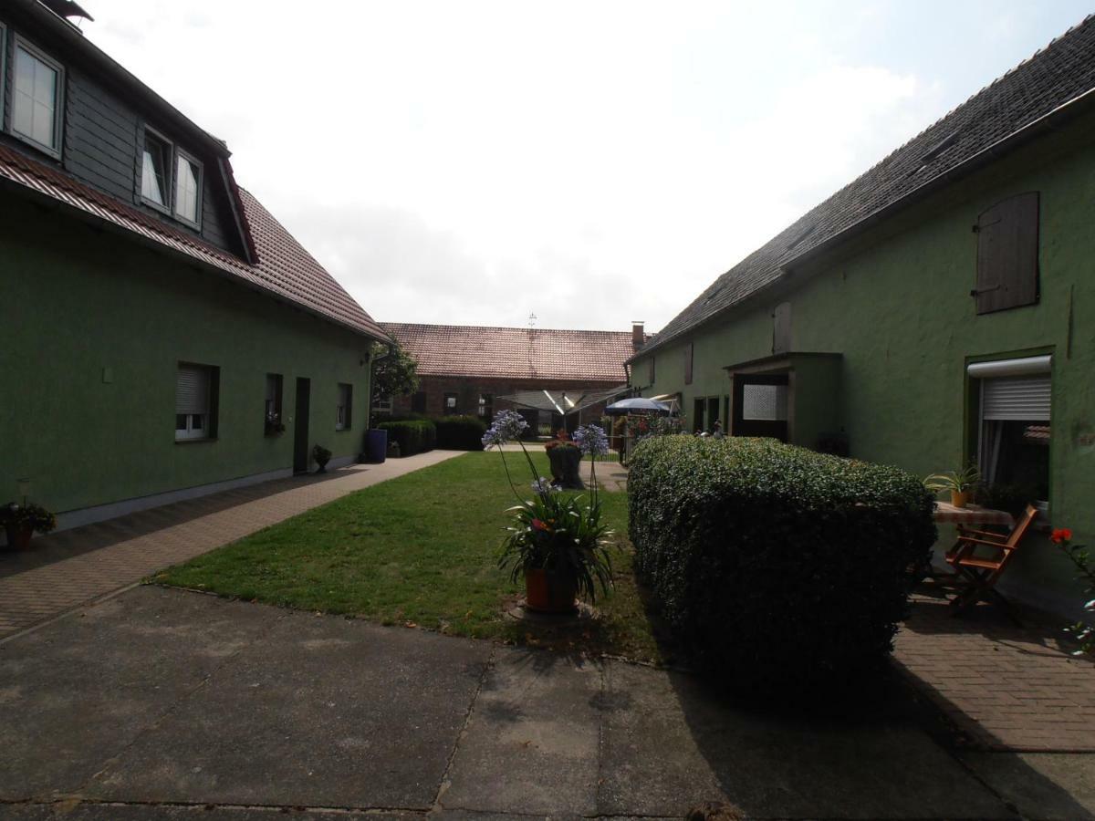 Ferienhaus Golm, 04924 Zobersdorf บาด ลีเบนแวร์ดา ภายนอก รูปภาพ